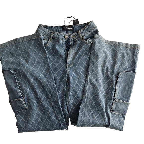 Fashion Nova Denim Jeans Cargo Pockets Cross Hatch 22x32 NWT - Picture 3 of 16